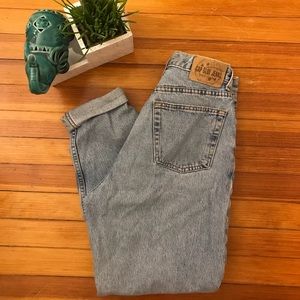 GAP High Waisted MOM Jeans